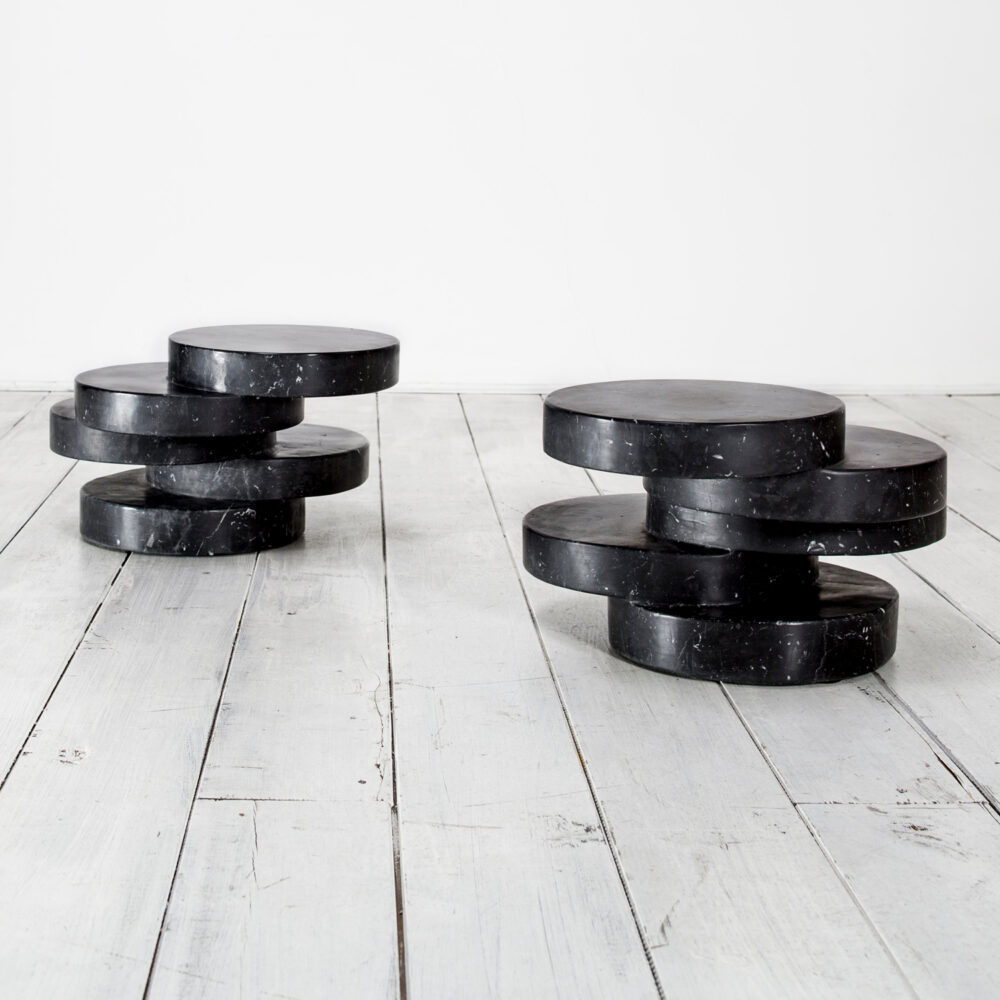 Movimento Basso black R - Galerie Negropontes