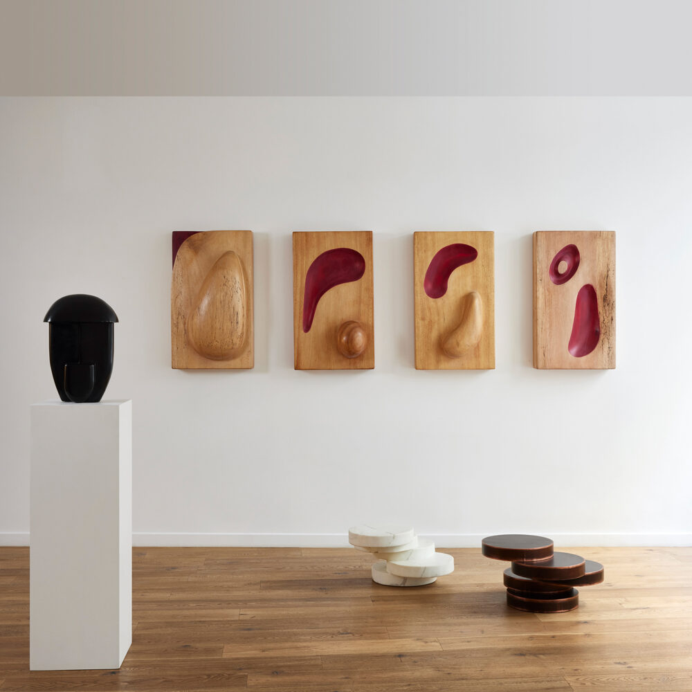 Red Variations - Galerie Negropontes