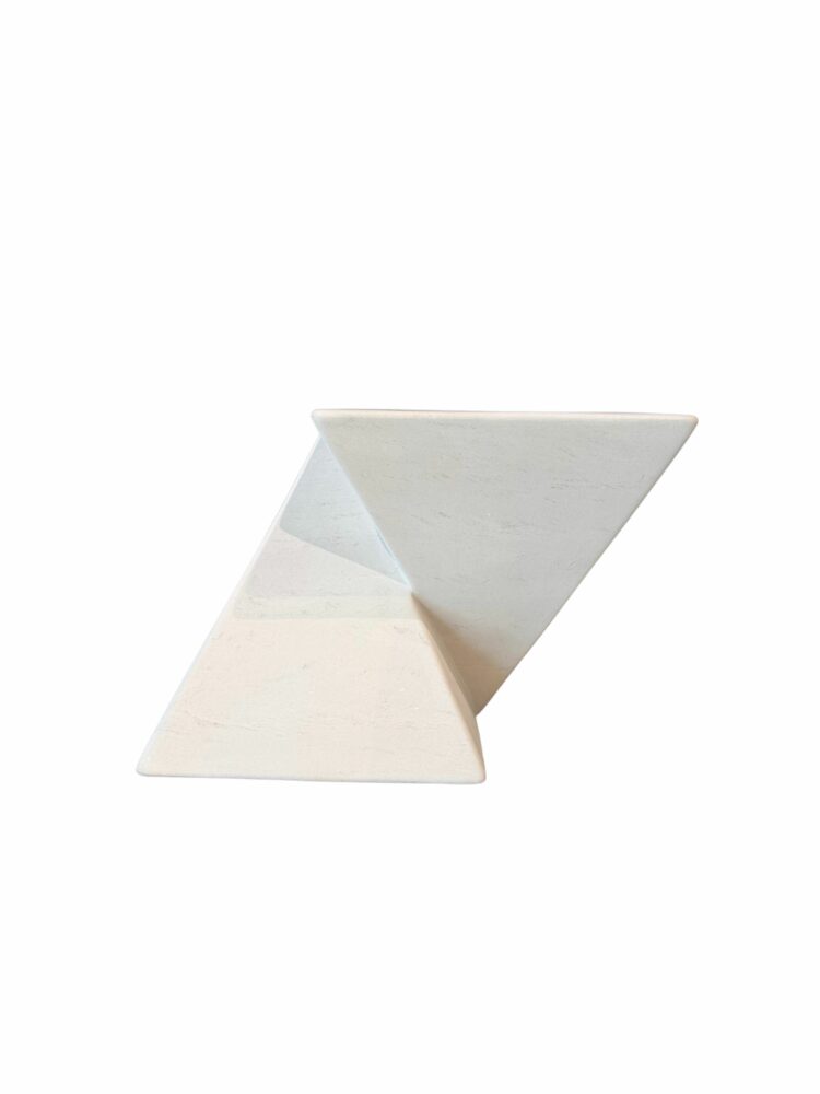 Piramidi white - Galerie Negropontes