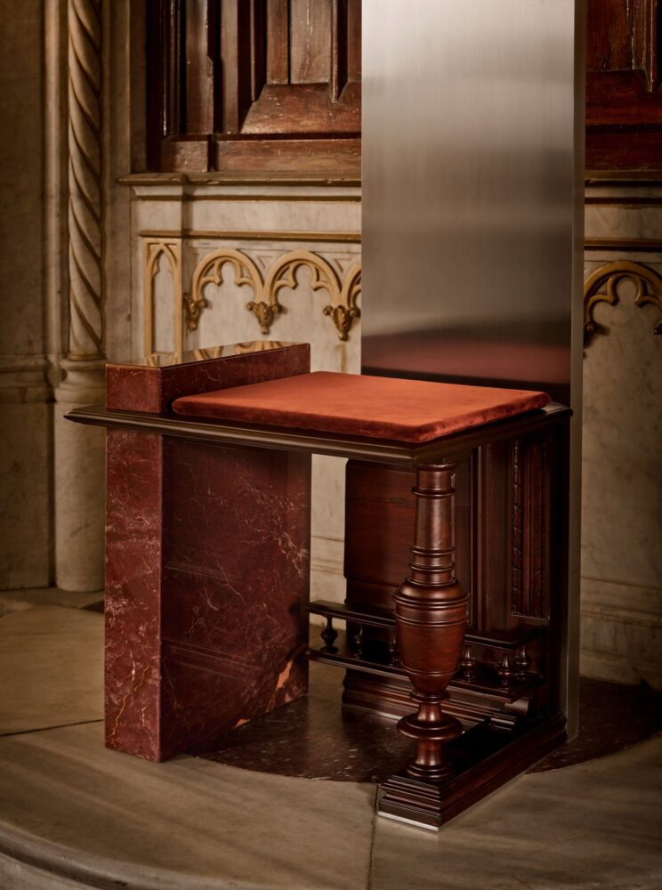 Trono rosso - Galerie Negropontes